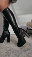 Load image into Gallery viewer, Ellie Platform Block Heel Boots - Black
