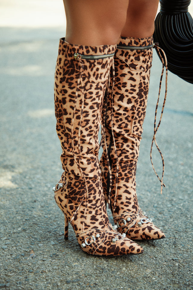 Load image into Gallery viewer, Adison Metallic Knee High Boots - Leopard
