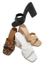 Load image into Gallery viewer, Joana Block Mid Heel Mules - Leopard
