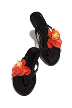 Load image into Gallery viewer, Black Slip On Thong Sandals with Flower Strap Detailing
