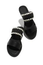 Load image into Gallery viewer, Janice Slip On Sandals - Black
