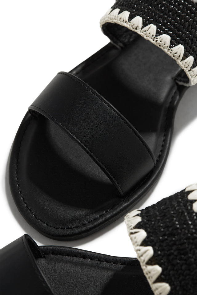 Load image into Gallery viewer, Janice Slip On Sandals - Black
