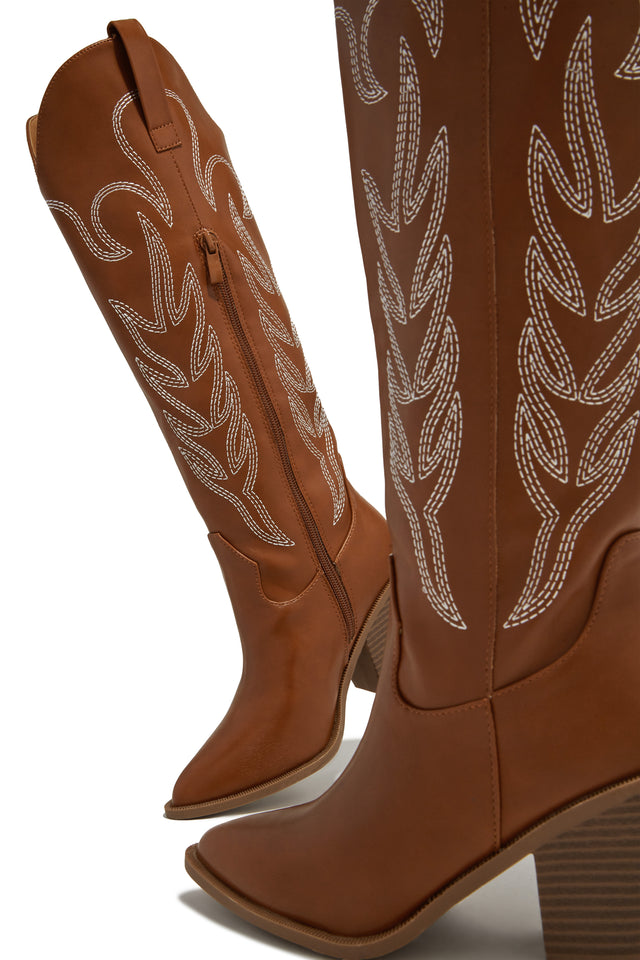 Load image into Gallery viewer, Exclusive Performance Cowgirl Boots - Tan
