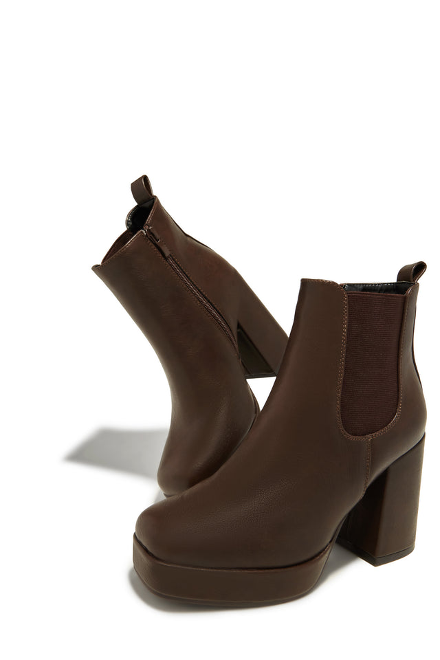 Load image into Gallery viewer, Arya Platform Block Heel Ankle Boots - Brown
