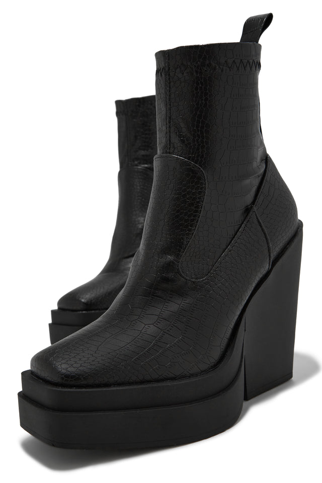 Load image into Gallery viewer, Aleksandra Block Heel Platform Ankle Boots - Croc Black
