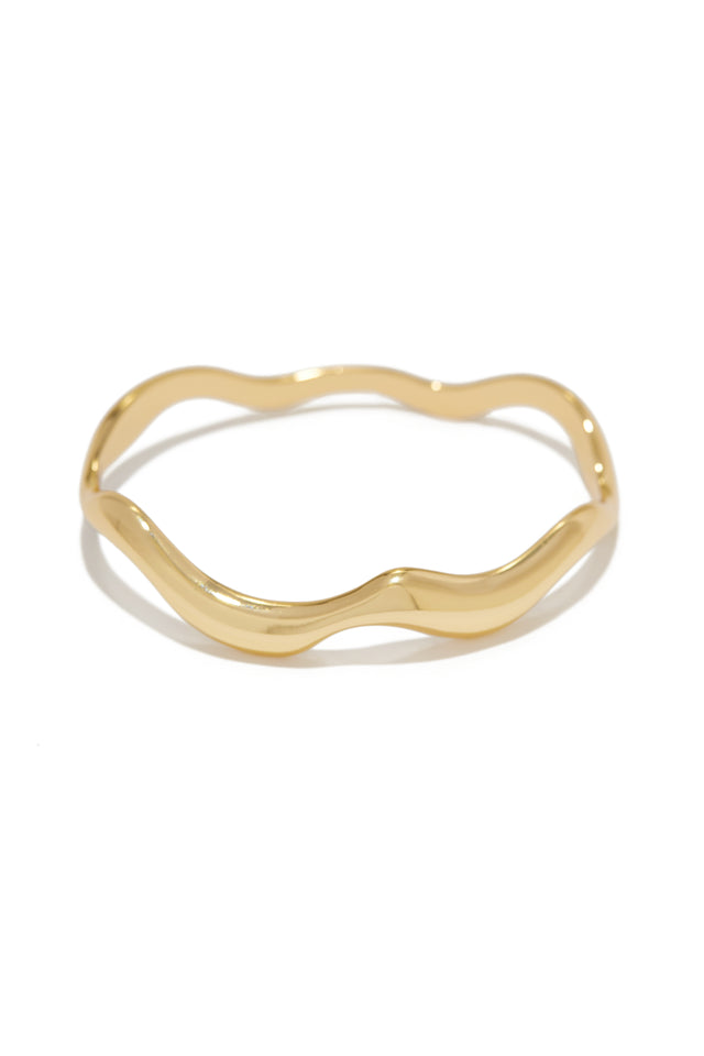 Load image into Gallery viewer, Gold Wavy Bangle
