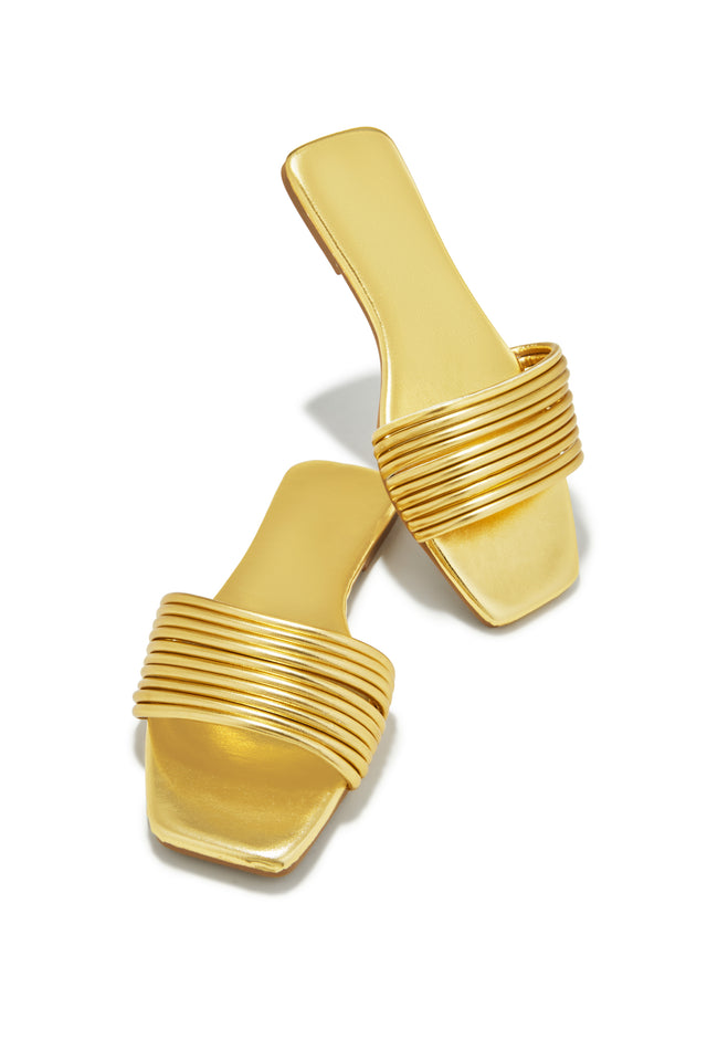 Load image into Gallery viewer, Gold Summer Sandal
