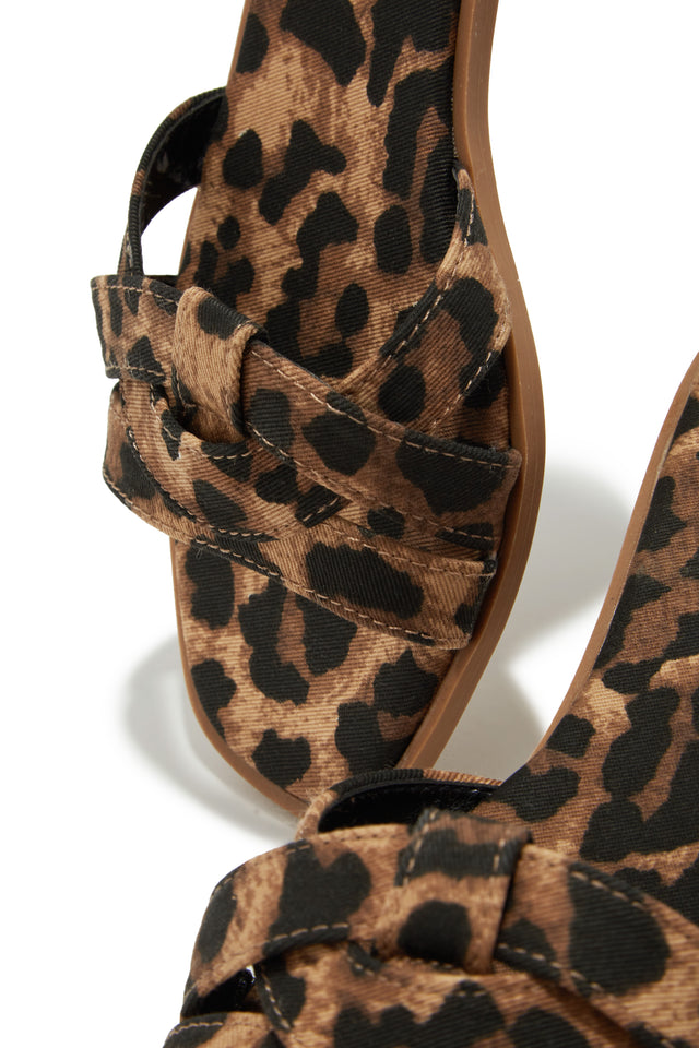 Load image into Gallery viewer, Leopard Open Toe Sandals
