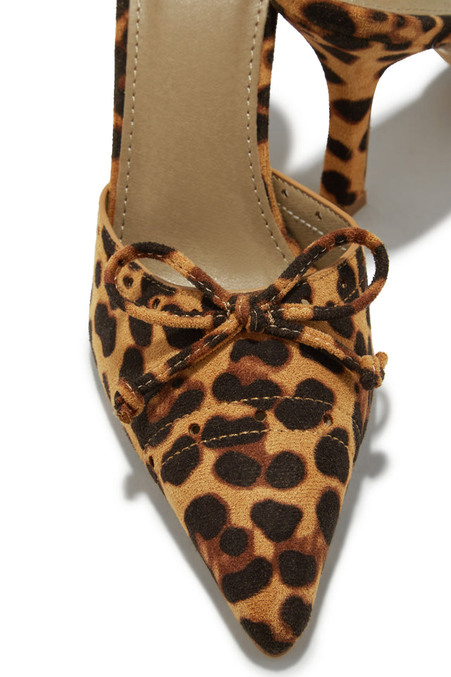 Load image into Gallery viewer, Coraima Mule Heel Pumps - Leopard
