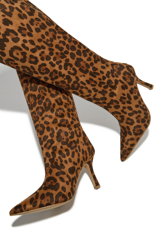 Load image into Gallery viewer, Shyla Knee High Boots - Leopard
