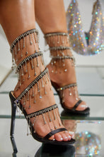 Load image into Gallery viewer, Toe Ring Styled with Bling heels
