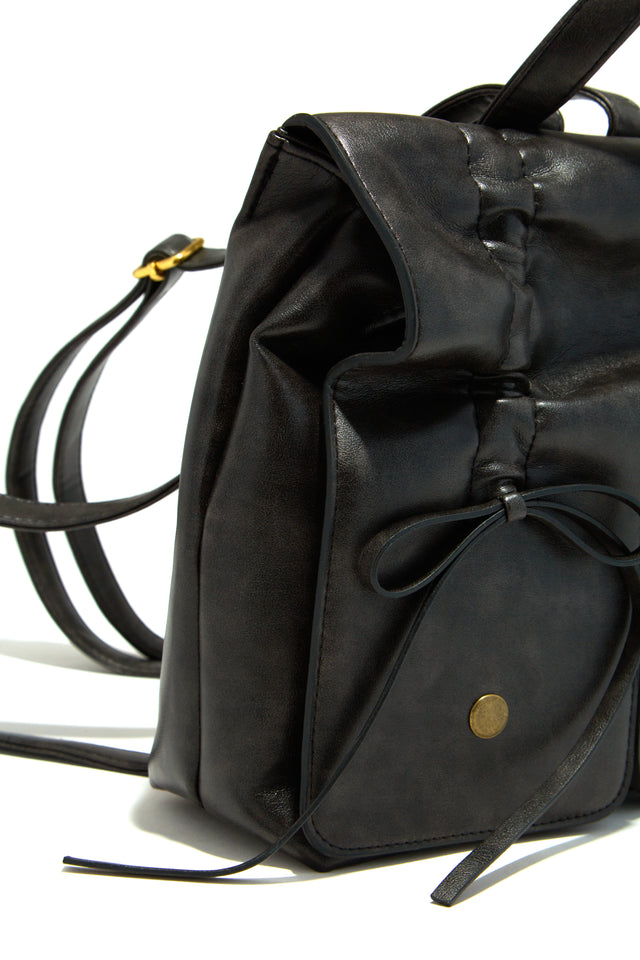 Load image into Gallery viewer, Ingrid Bow Backpack - Black
