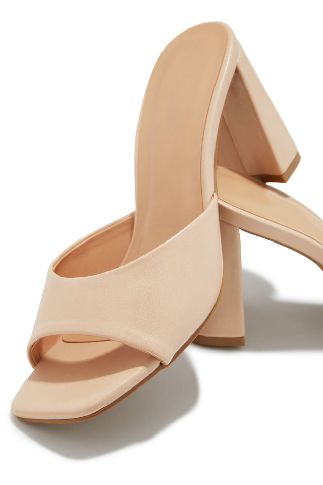 Load image into Gallery viewer, Layla Block Heel Mules - Nude PU
