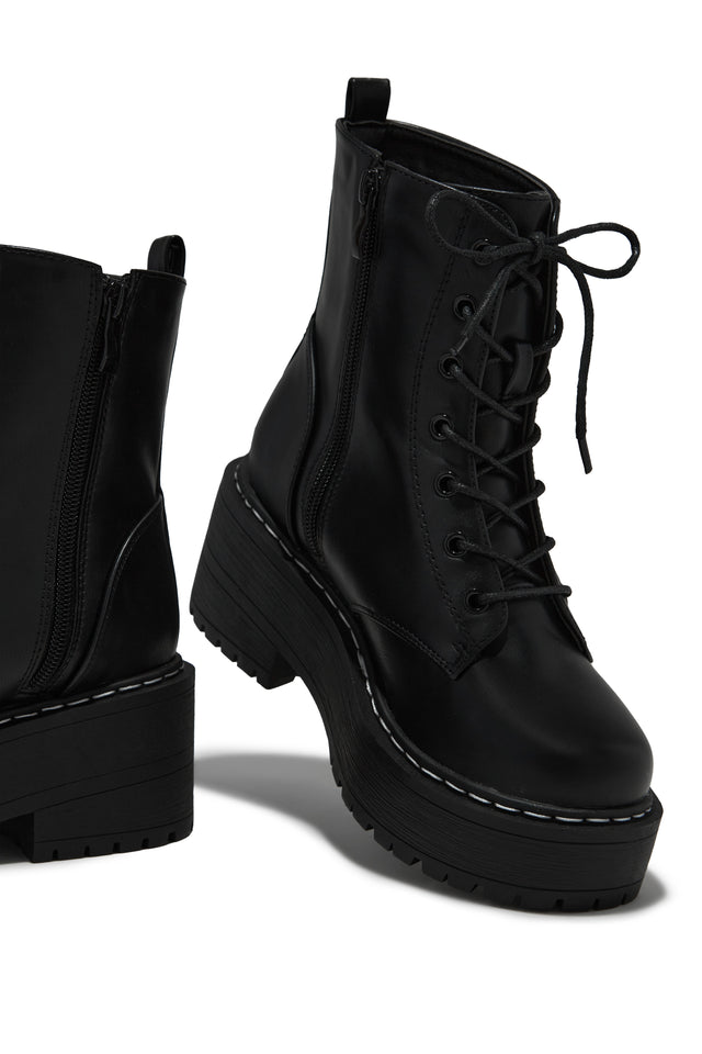 Remi zip 2025 combat bootie