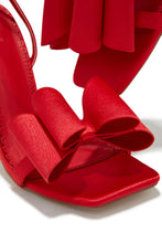 Load image into Gallery viewer, Pretty Nights Bow High Heels - Red
