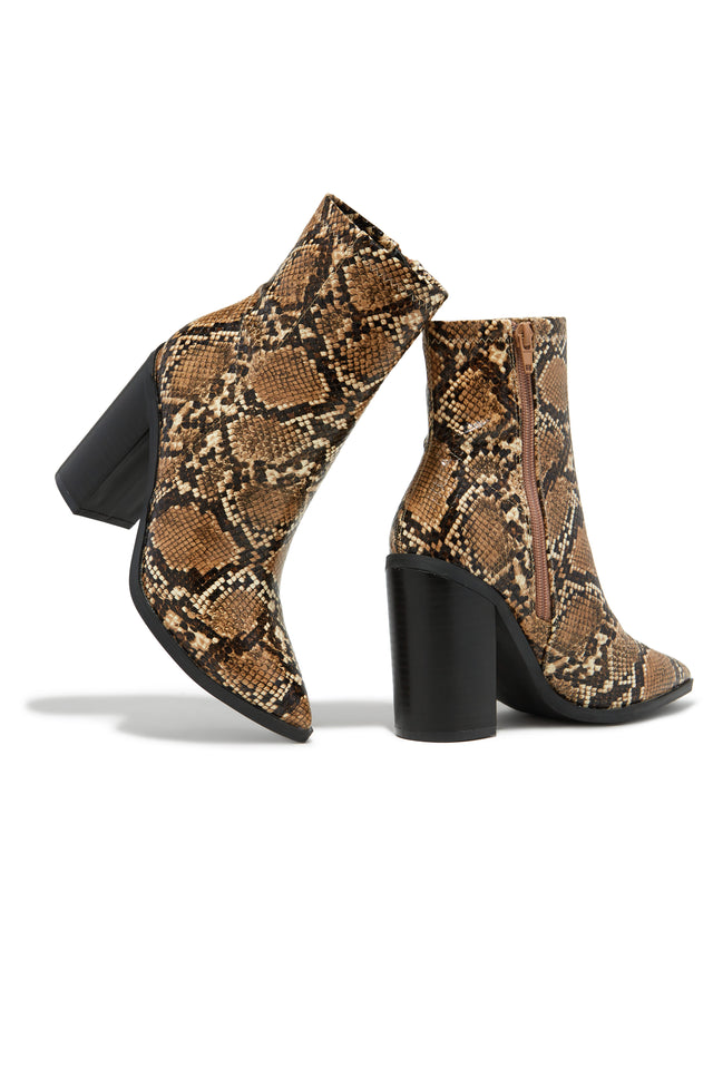 Load image into Gallery viewer, Triumph Block Heel Ankle Boots - Snake
