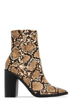 Load image into Gallery viewer, Triumph Block Heel Ankle Boots - Snake
