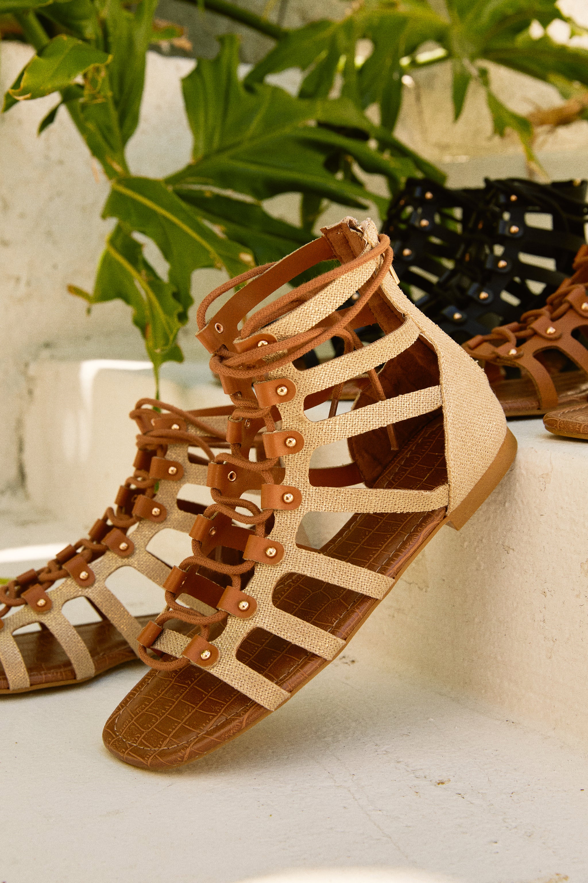 Fashion lace gladiator sandals