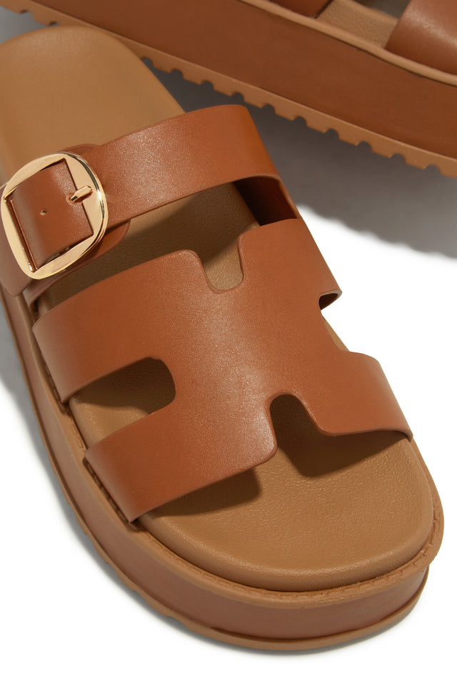 Load image into Gallery viewer, Resort Getaway Slip On Chunky Sandals - Tan
