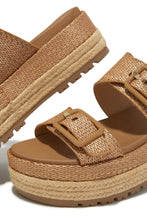 Load image into Gallery viewer, Tan Platform Vacation Sandals
