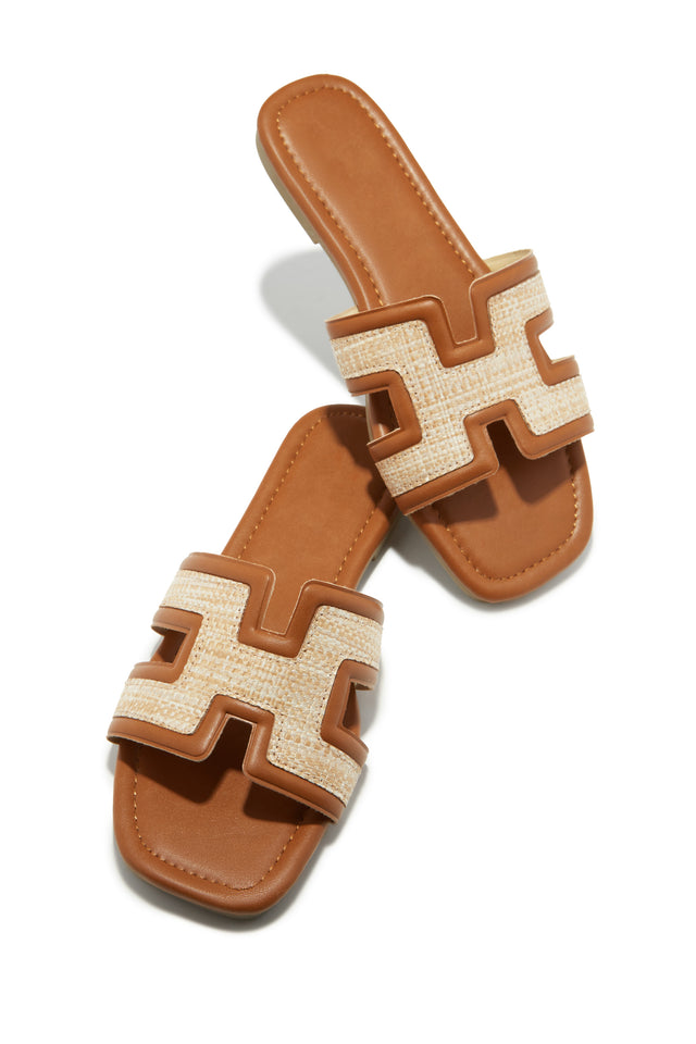 Load image into Gallery viewer, Yuliana Slip On Sandals - Tan
