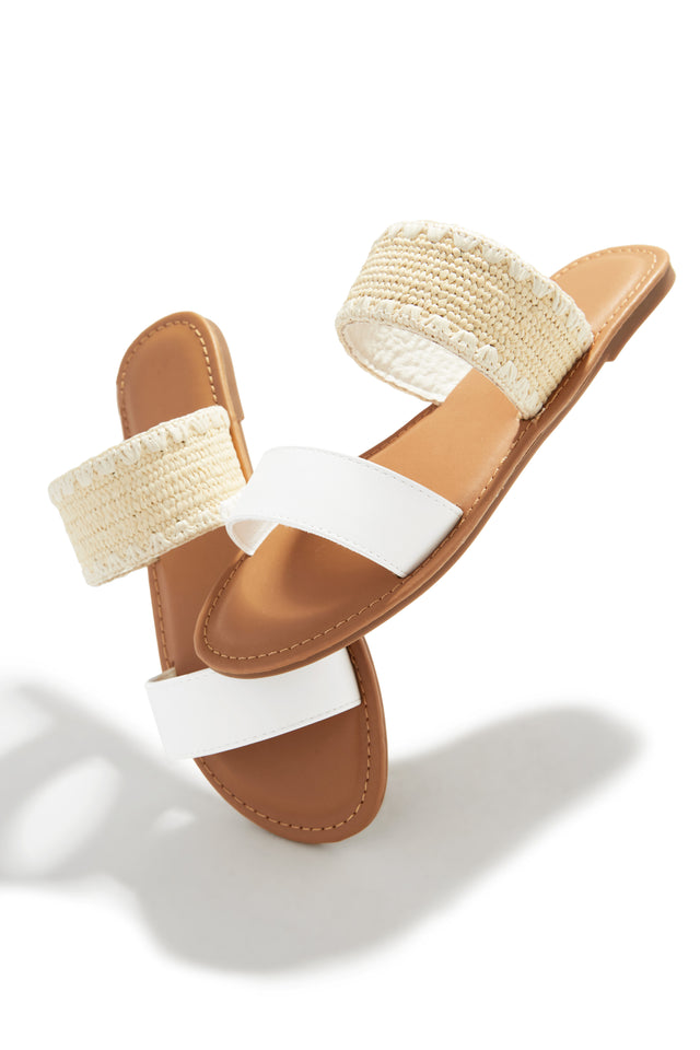 Load image into Gallery viewer, Janice Slip On Sandals - White
