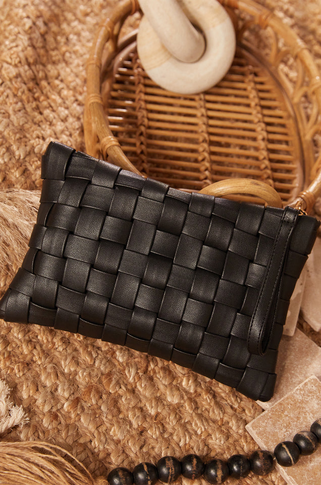 Load image into Gallery viewer, Black Woven Clutch Bag
