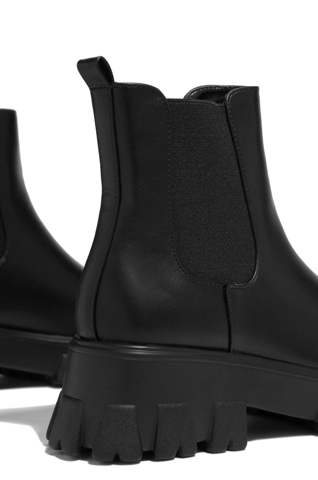 Load image into Gallery viewer, Zuzanna Combat Boots - Black PU
