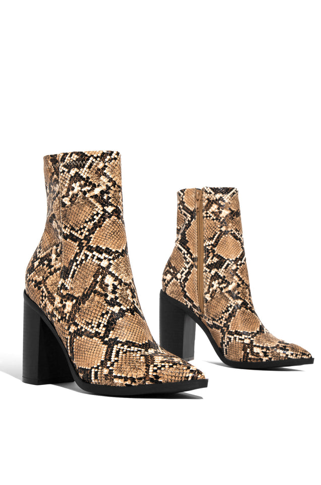 Load image into Gallery viewer, Triumph Block Heel Ankle Boots - Snake
