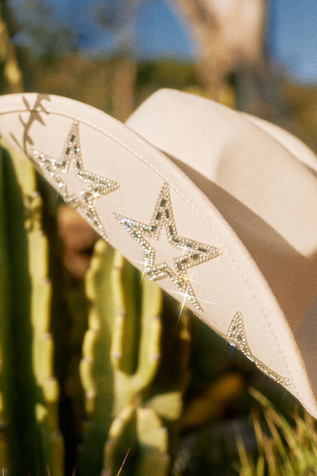 Load image into Gallery viewer, Ivory Cream Hat
