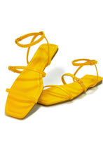 Load image into Gallery viewer, Bali Beach Flat Sandals - Yellow
